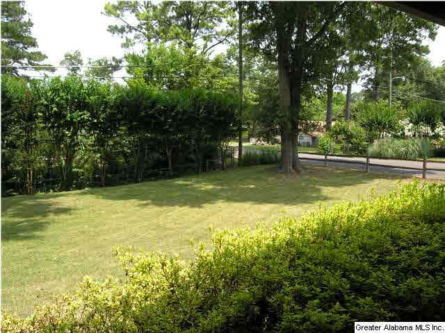 300 Willow Bend Road Birmingham, AL 35209 - Photo 18 of 19