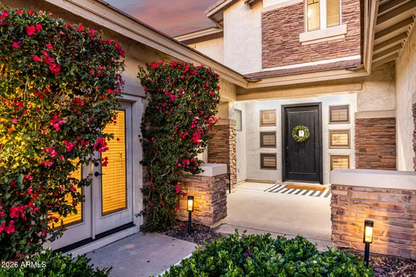 $1,595,000 | 5421 South Sandstone Court, Gilbert, AZ 85298