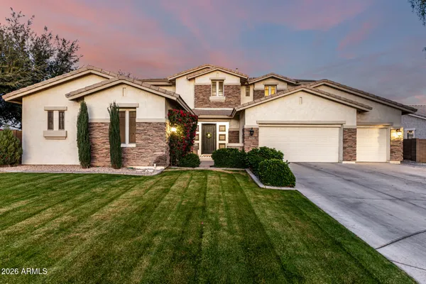 $1,595,000 | 5421 South Sandstone Court, Gilbert, AZ 85298