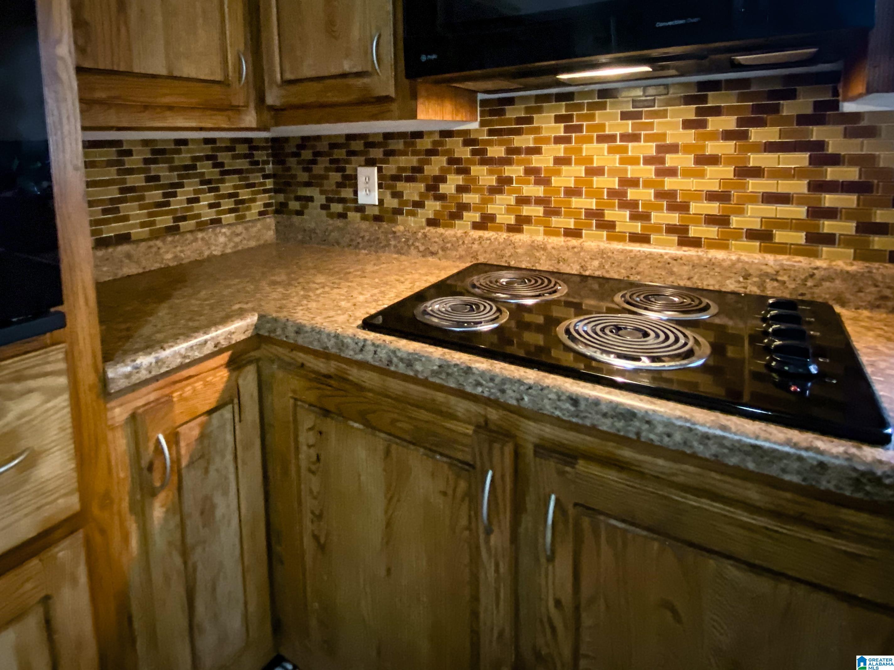 376 Jent Road Cordova, AL 35550 - Photo 9 of 21