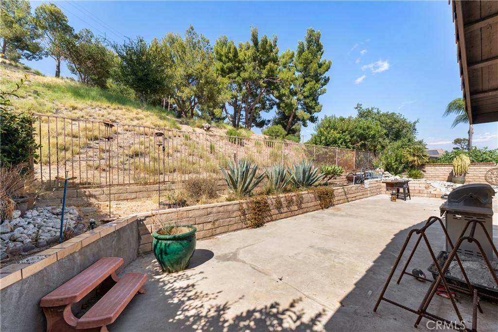 16035 Circle Diamond Road Sylmar, CA 91342 - Photo 70 of 87