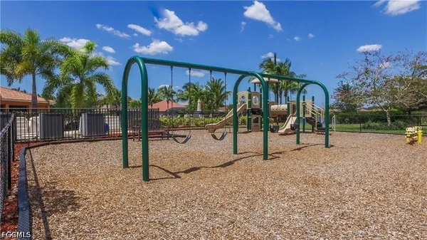 $4,000 | 10960 Cherry Laurel Drive, Fort Myers, FL 33912
