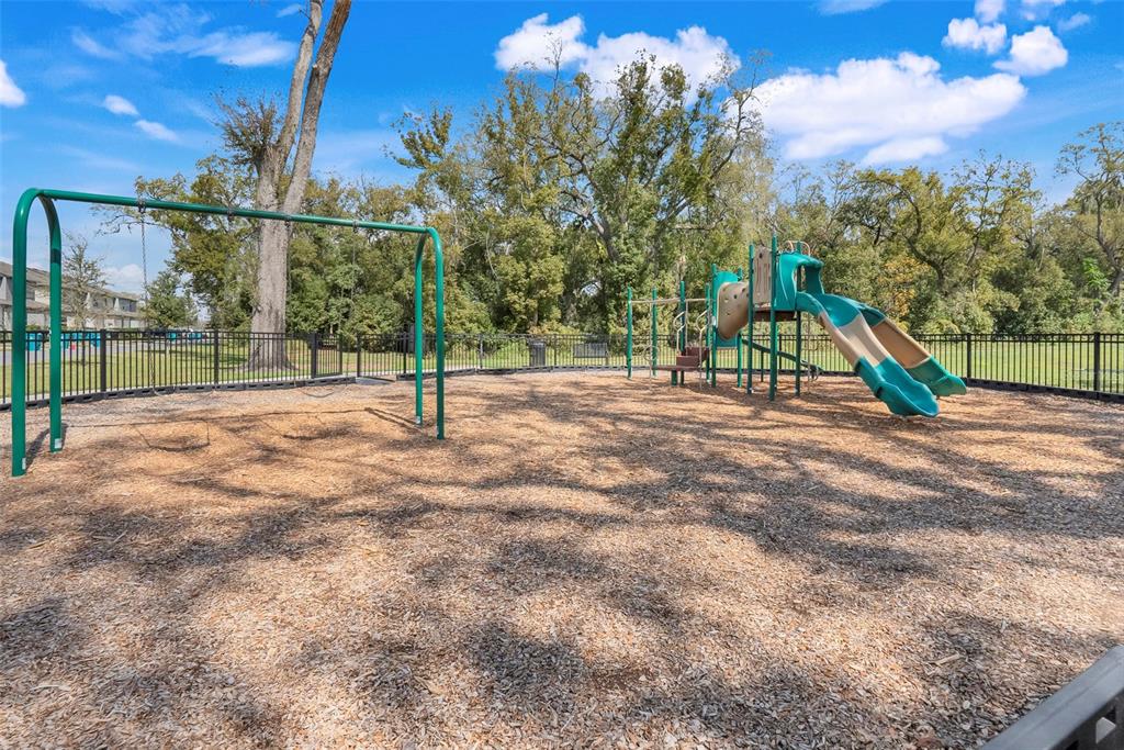 3270 Water Sprite Street Orlando, FL 32808 - Photo 33 of 34 a view of outdoor space with trampoline