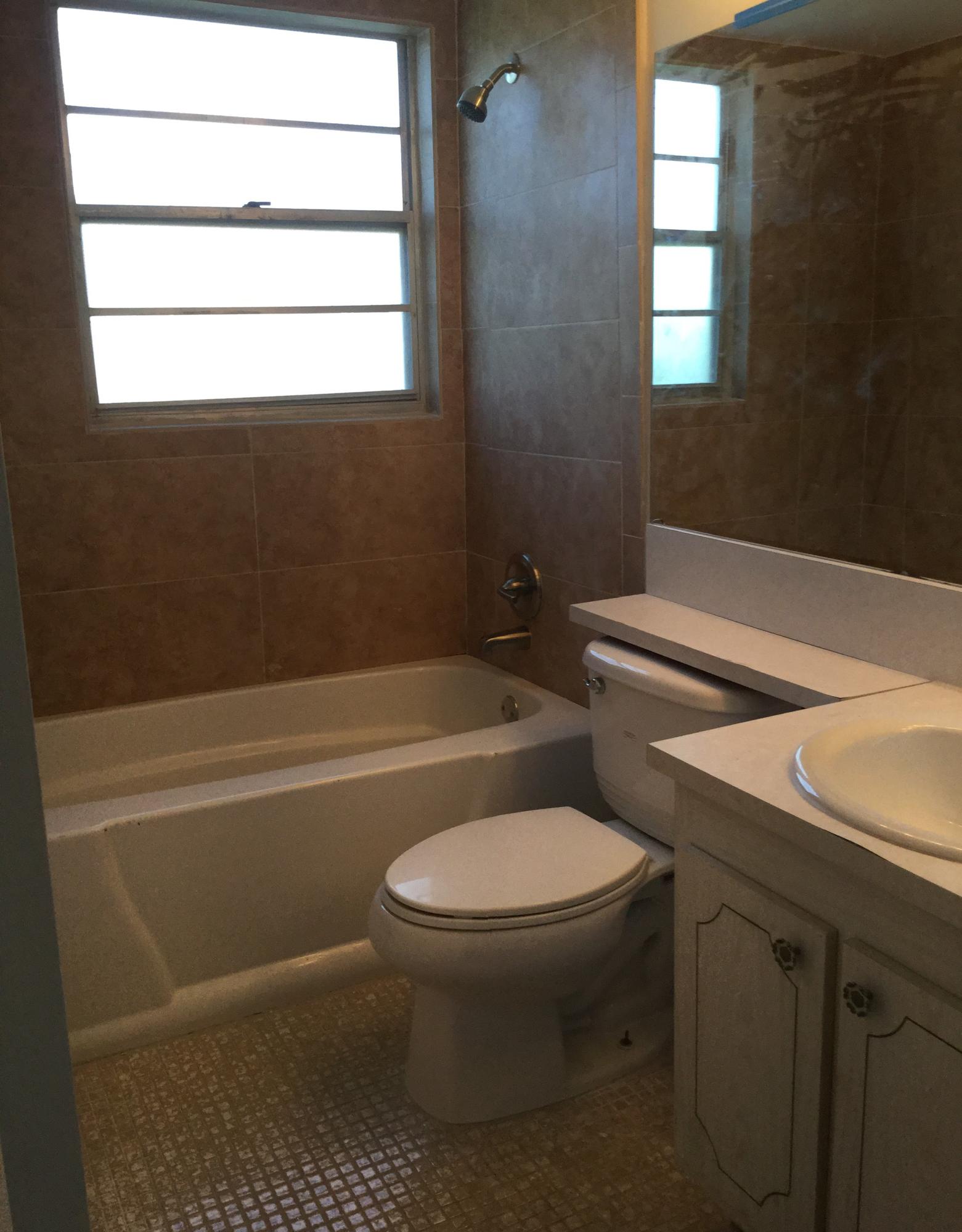 327 Preston H Boca Raton, FL 33434 - Photo 5 of 7 master bathroom 2