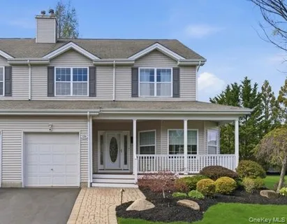 $1,399,000 | 159 Rivendell Court, Melville, NY 11747