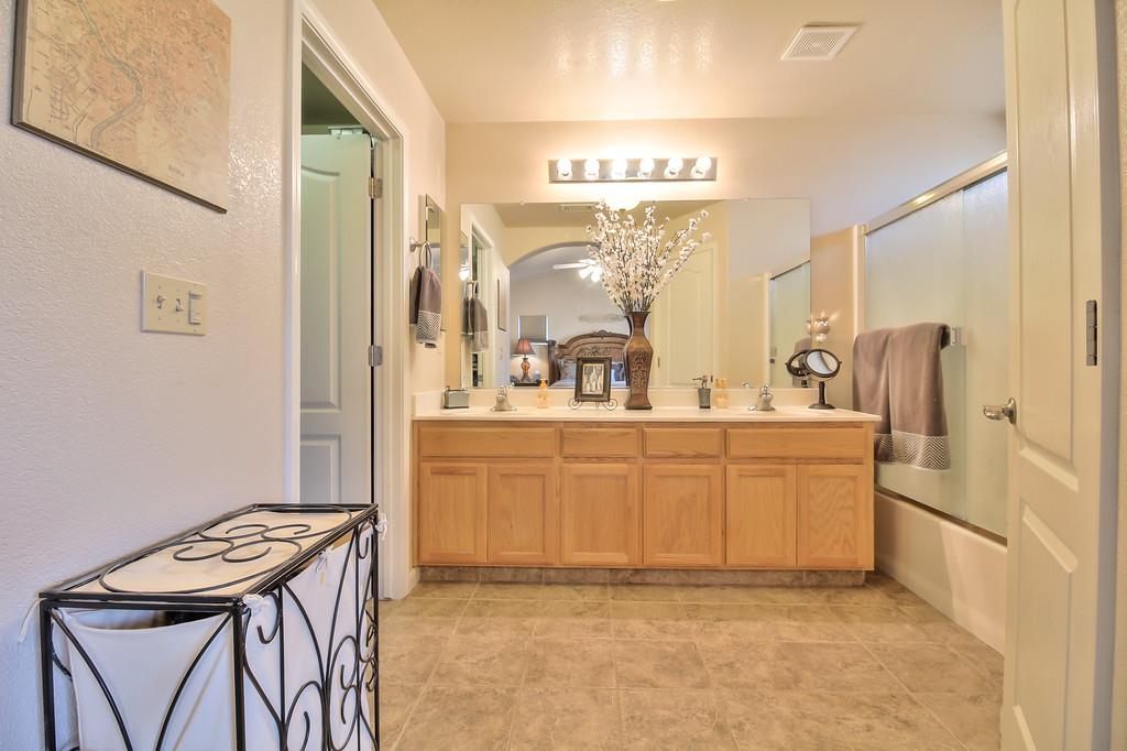 3806 Lester Road Denair, CA 95316 - Photo 17 of 20 Gallery Image 17