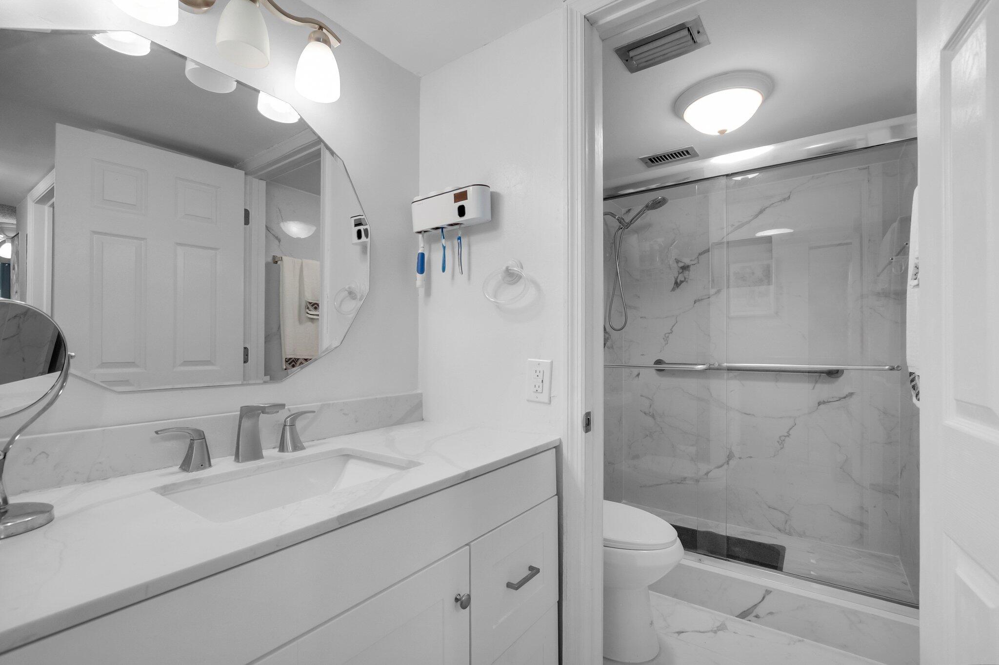 23247 Barwood Lane North, Unit 305 Boca Raton, FL 33428 - Photo 17 of 39 19-web-or-mls-DSC_0071
