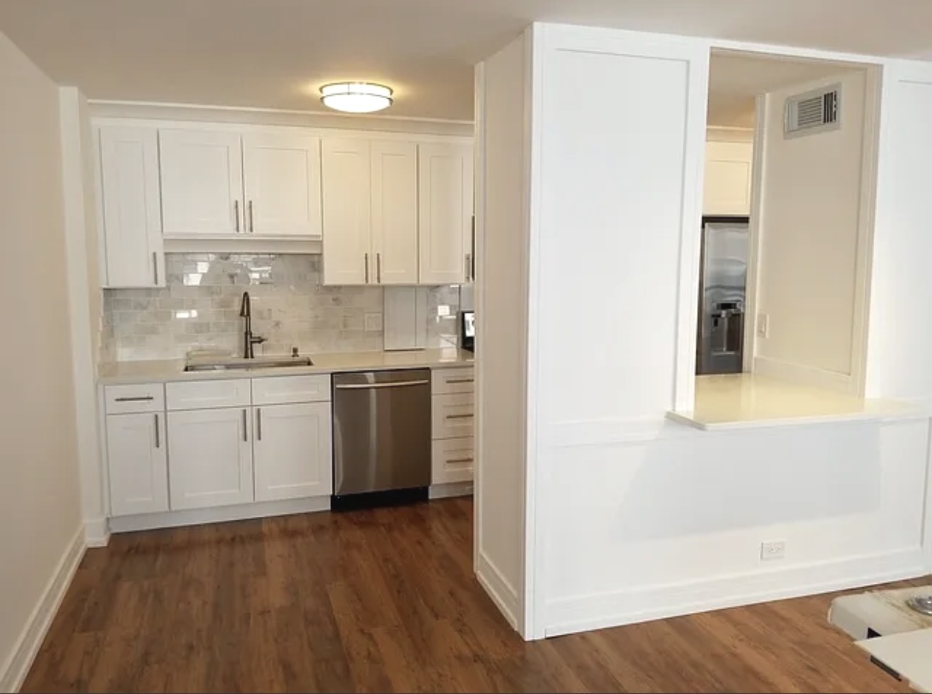 5701 North Sheridan Road, Unit 7P Chicago, IL 60660 - Photo 6 of 13