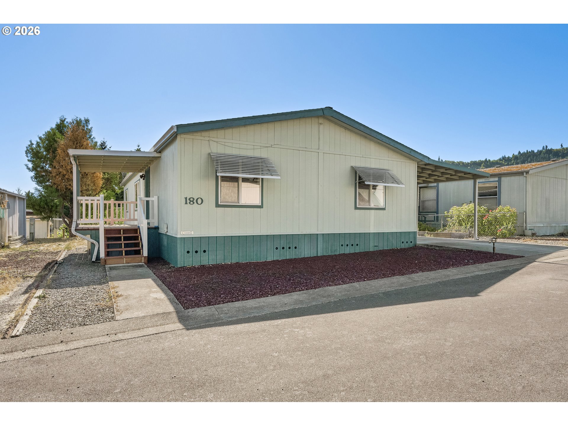 180 Twin Oaks Loop Winston, OR 97496 - Photo 1 of 43