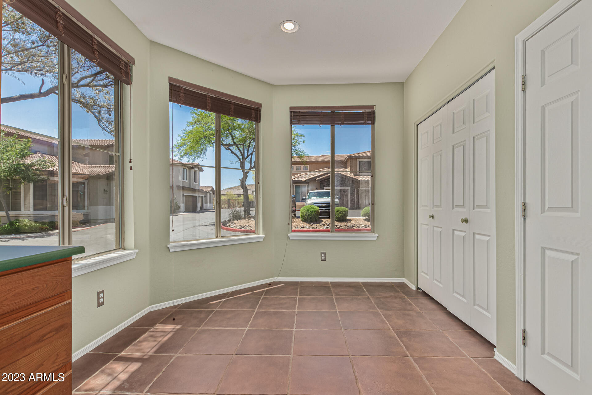 1024 East Frye Road, Unit 1069 Phoenix, AZ 85048 - Photo 13 of 39 0014-12 - Frye