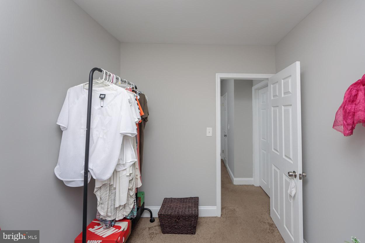 3731 Elkader Road Baltimore, MD 21218 - Photo 25 of 38 3rd bedroom