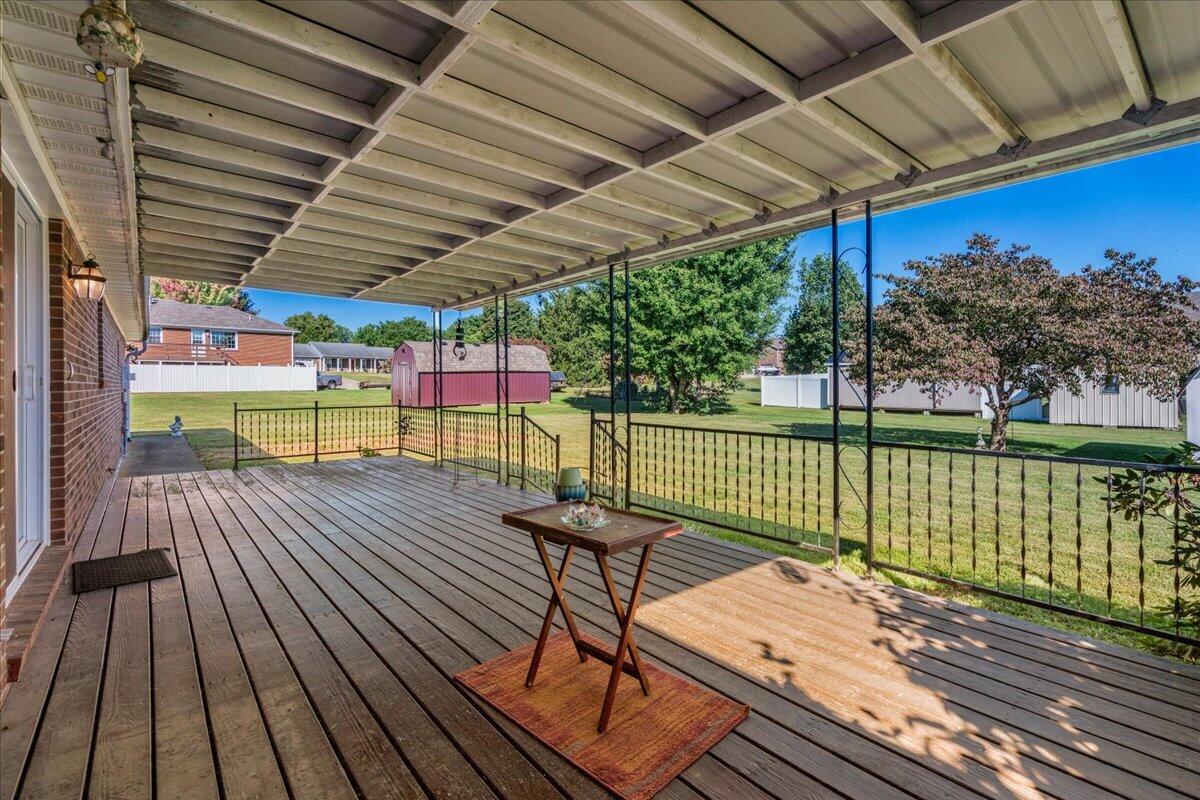 135 Hidden Valley Road Danville, KY 40422 - Photo 3 of 34 37-IVA09795