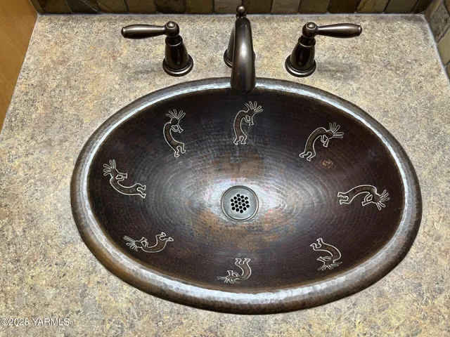 $488,000 | 1390 Gibson Road, Selah, WA 98942