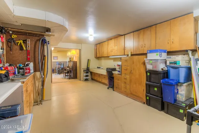 $488,000 | 1390 Gibson Road, Selah, WA 98942