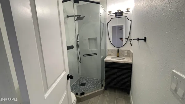 $818,000 | 6842 North 14th Street, Phoenix, AZ 85014