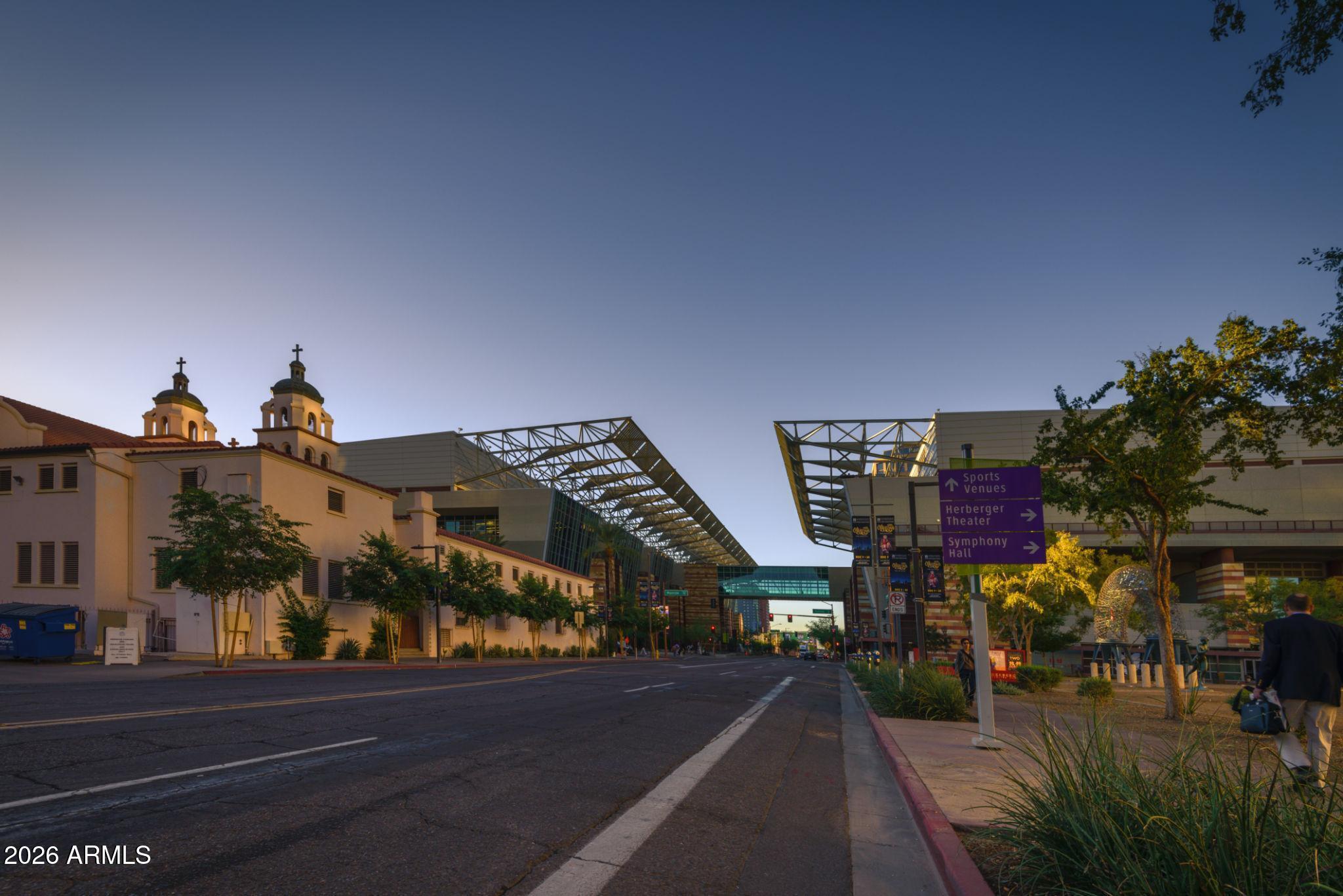 6842 North 14th Street Phoenix, AZ 85014 - Photo 49 of 53 Phoenix downtown4