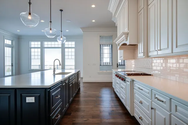 $3,100,000 | 4908 Winners Circle, Middleton, WI 53562