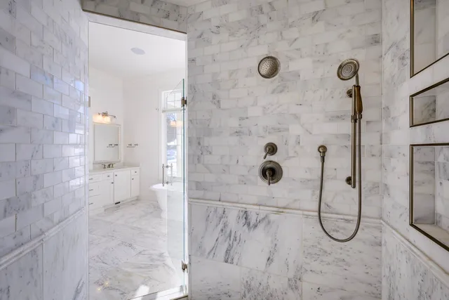 $3,100,000 | 4908 Winners Circle, Middleton, WI 53562