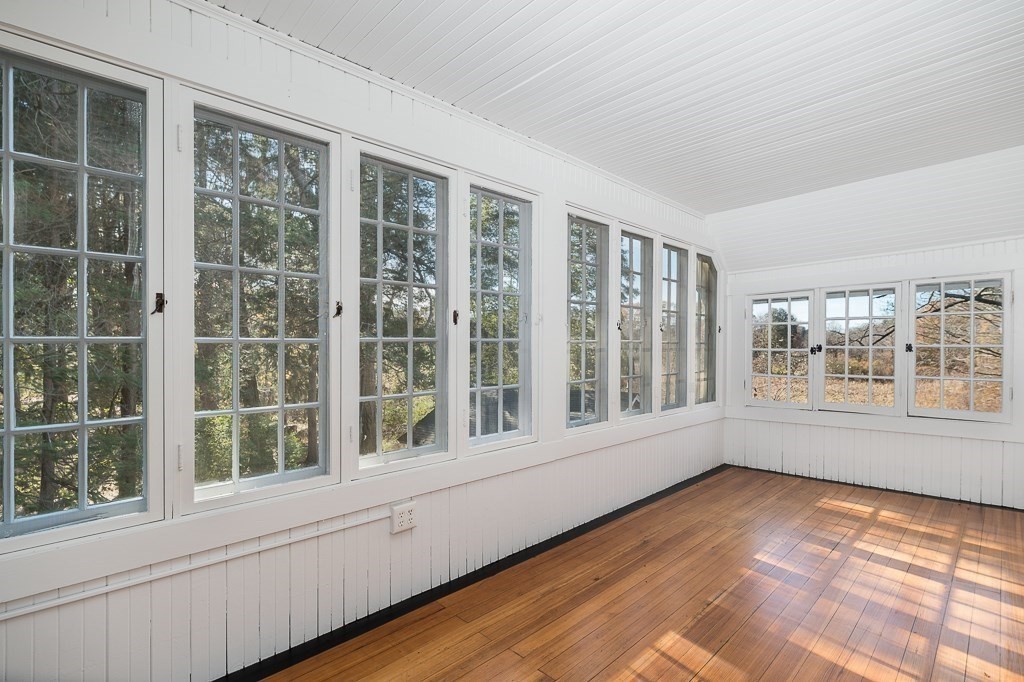 479 Bay Road Hamilton, MA 01982 - Photo 26 of 41