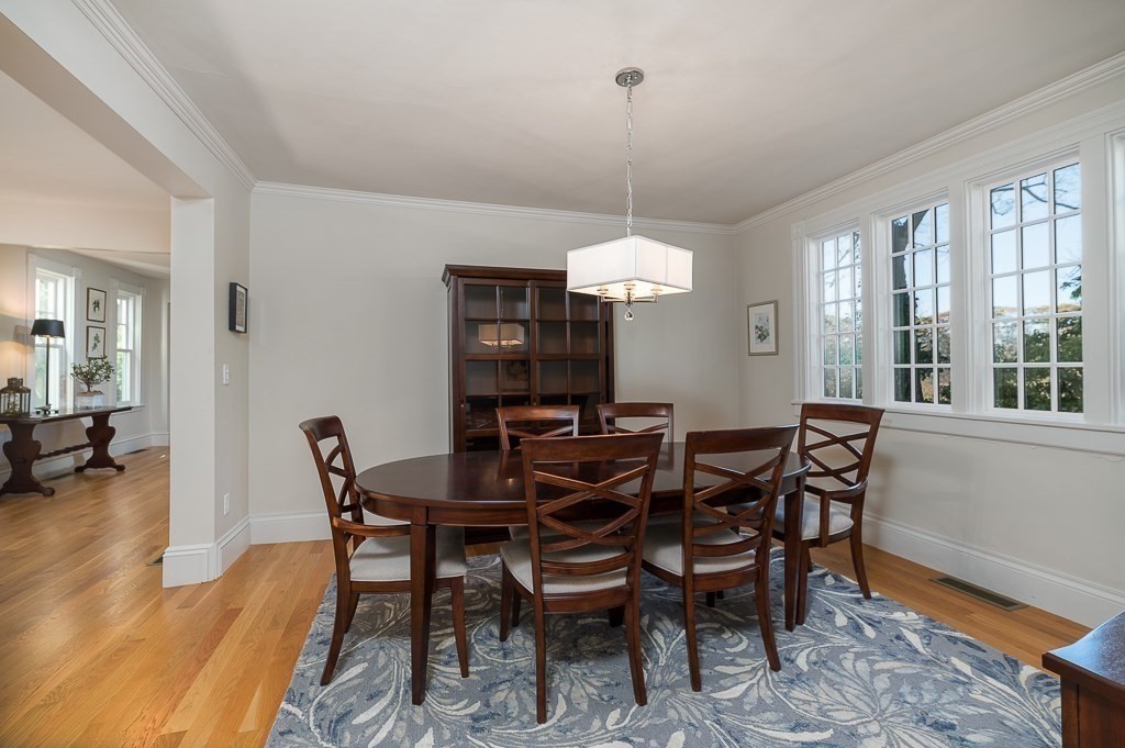 479 Bay Road Hamilton, MA 01982 - Photo 9 of 41