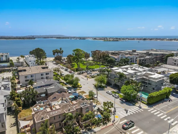 $4,575,000 | 1311-15 Pacific Beach Drive, San Diego, CA 92109