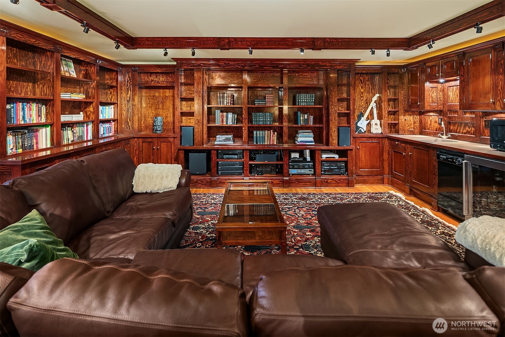 1409 East Prospect Street Seattle, WA 98112 - Photo 26 of 34