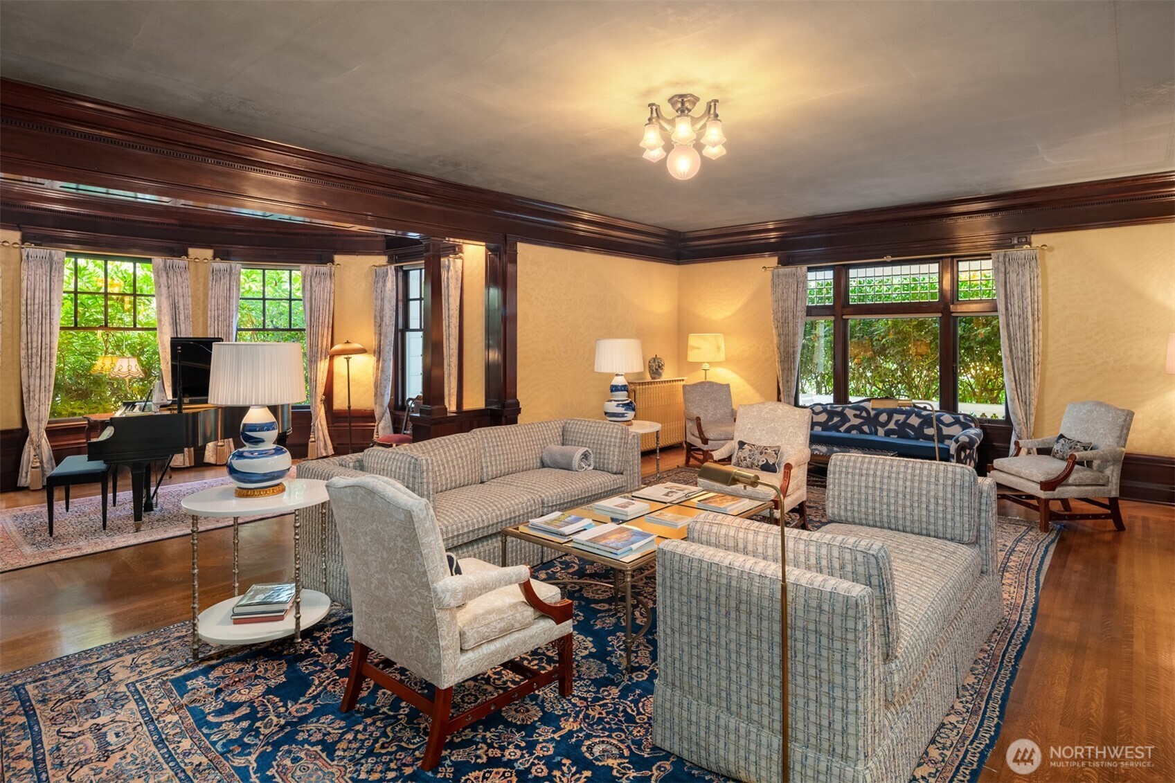 1409 East Prospect Street Seattle, WA 98112 - Photo 9 of 34