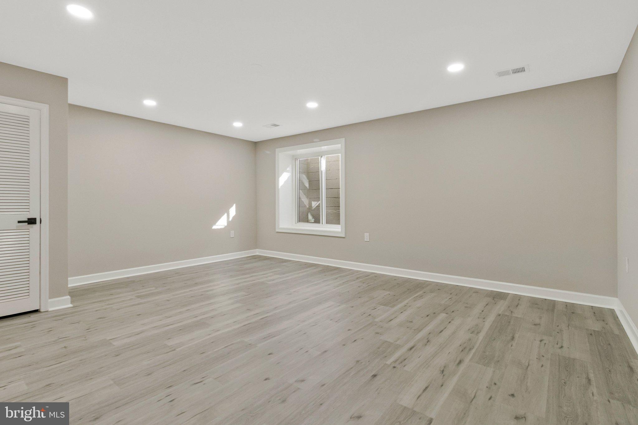 7269 Evanston Road Springfield, VA 22150 - Photo 32 of 41 a view of empty room