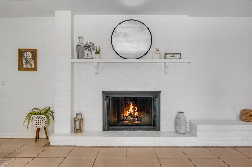 307 Daingerfield Street Naples, TX 75568 - Photo 6 of 24 Fire Place