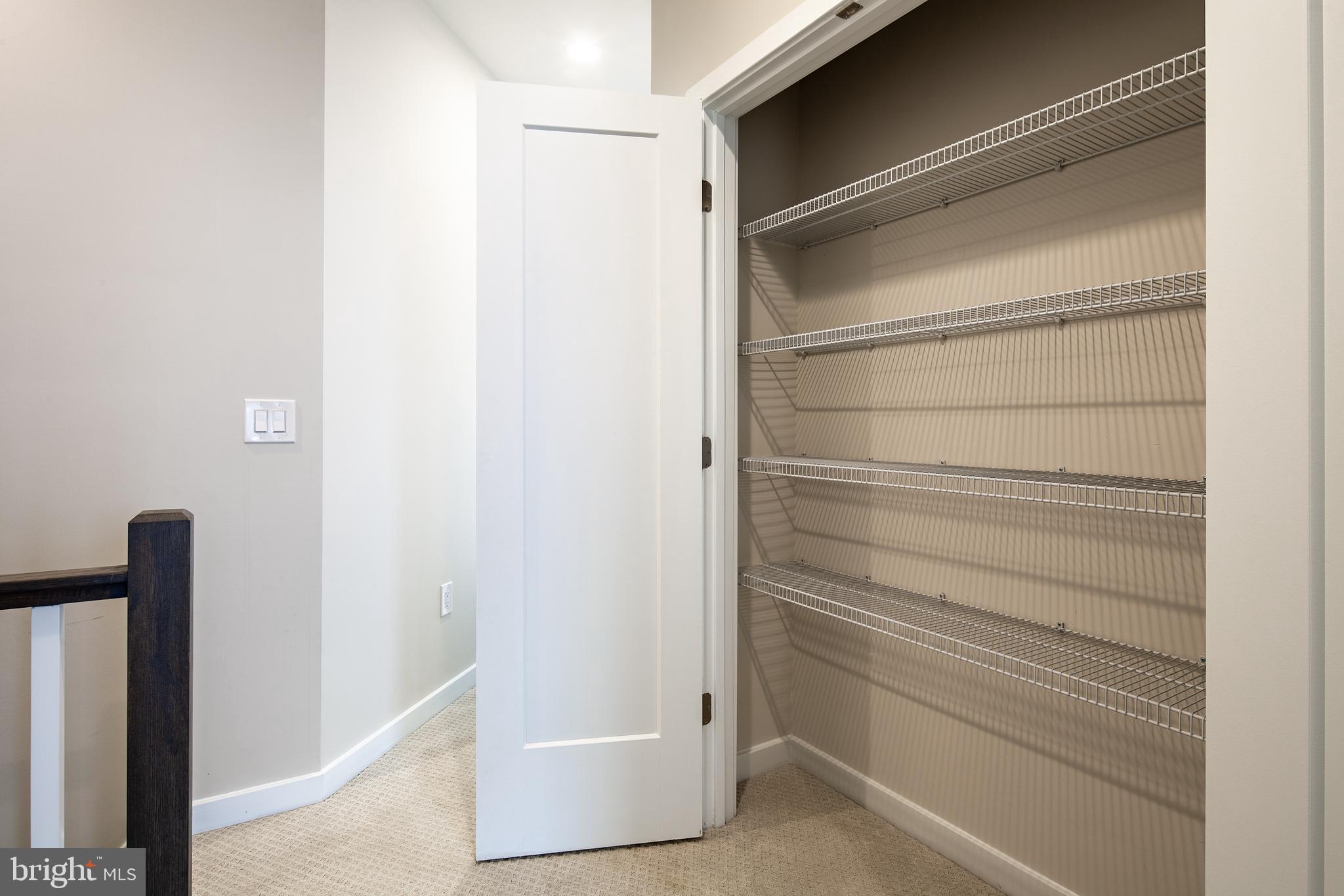 1770 Violet Ridge Place McLean, VA 22102 - Photo 43 of 60