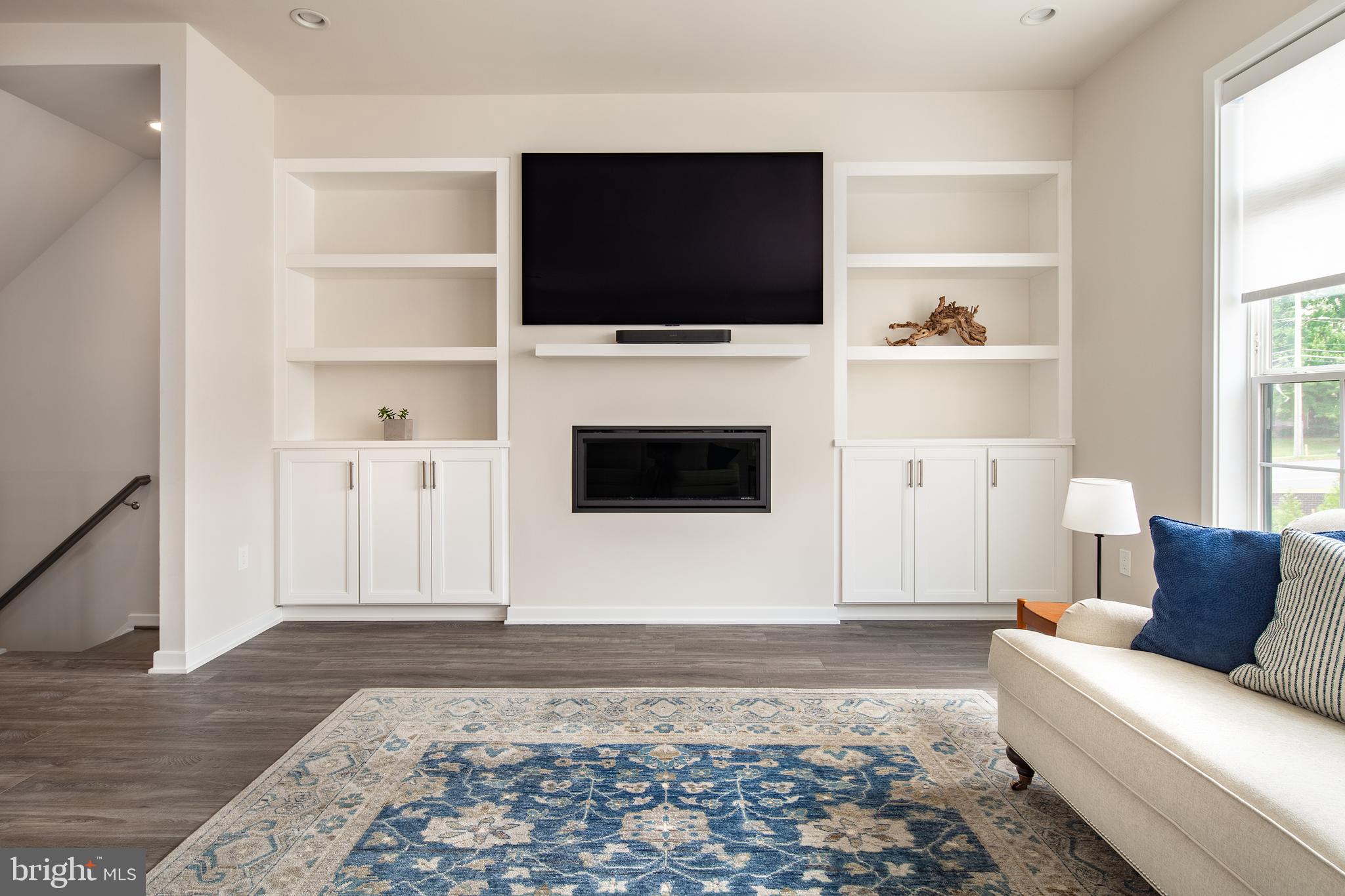 1770 Violet Ridge Place McLean, VA 22102 - Photo 7 of 60