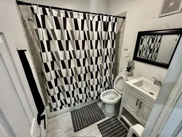 $1,090,000 | 55 Northwest 47th Street, Miami, FL 33127