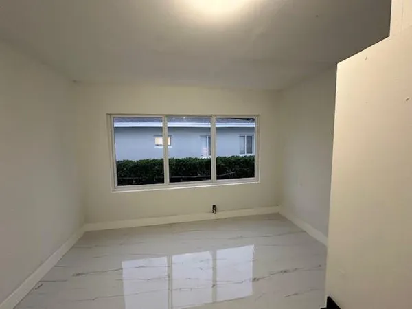 $1,090,000 | 55 Northwest 47th Street, Miami, FL 33127