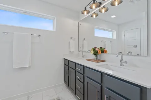 $324,990 | 5160 North A W Grimes Boulevard, Unit 116, Round Rock, TX 78665