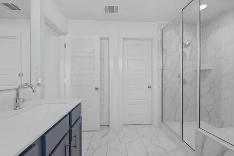 $324,990 | 5160 North A W Grimes Boulevard, Unit 116, Round Rock, TX 78665