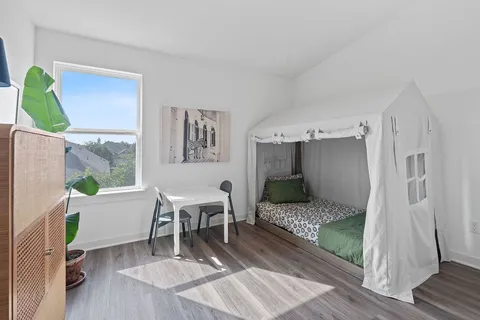 $324,990 | 5160 North A W Grimes Boulevard, Unit 116, Round Rock, TX 78665