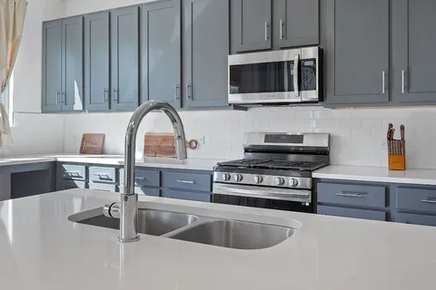 $324,990 | 5160 North A W Grimes Boulevard, Unit 116, Round Rock, TX 78665