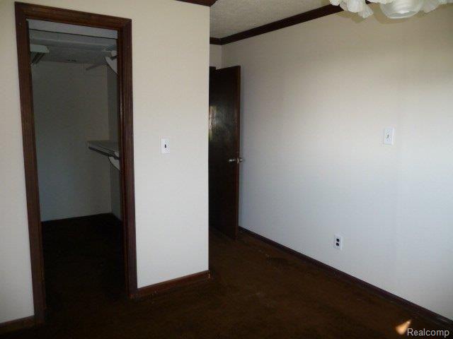 59979 Hayes Road Washington, MI 48094 - Photo 9 of 13 9.jpg