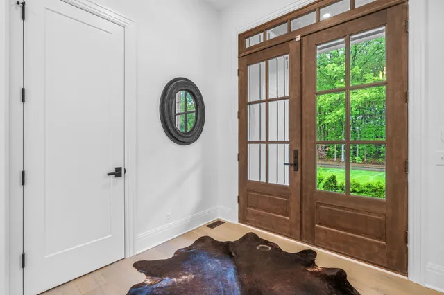 $2,295,000 | 3341 Gaslight Lane, Saugatuck, MI 49453