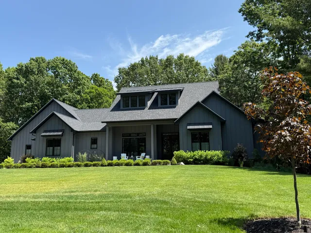 $2,295,000 | 3341 Gaslight Lane, Saugatuck, MI 49453