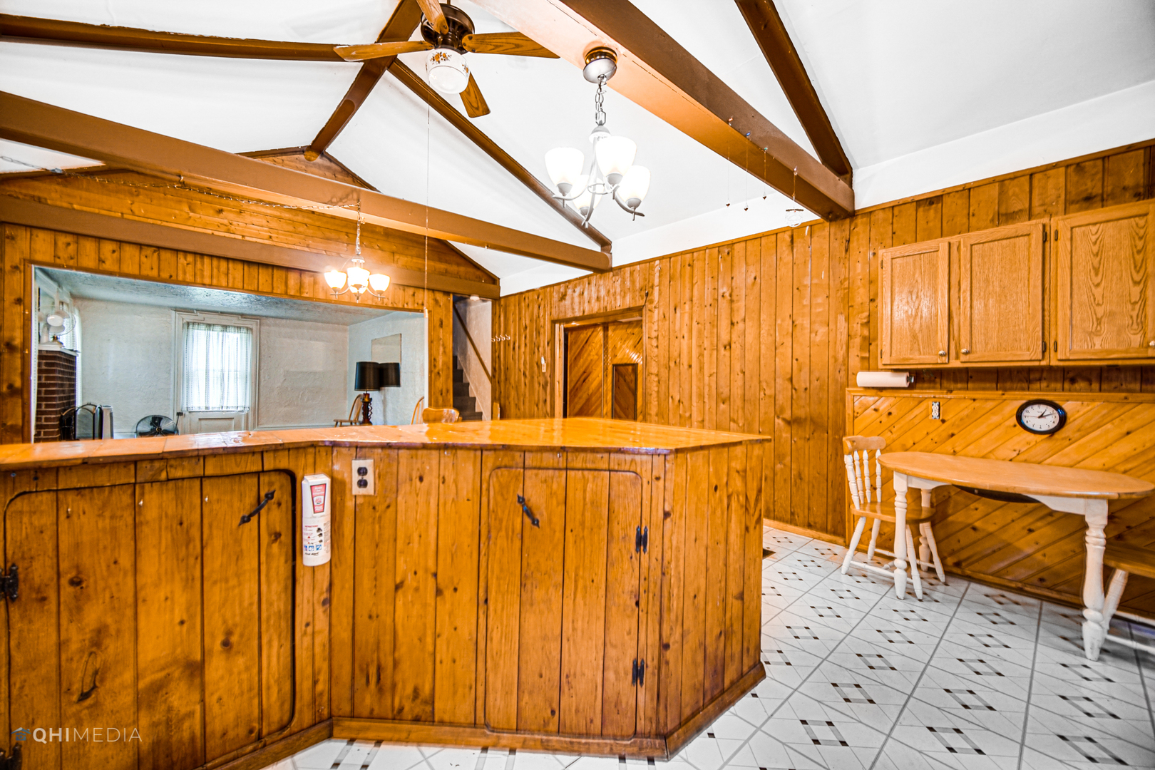 275 West Richton Road Steger, IL 60475 - Photo 15 of 35 a view of an entryway with a house