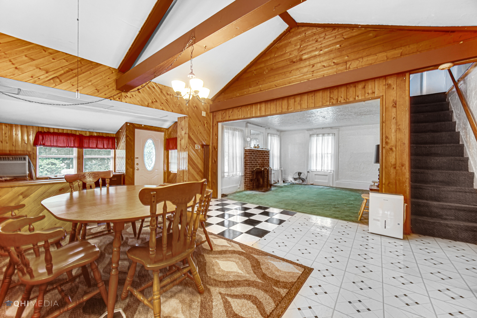 275 West Richton Road Steger, IL 60475 - Photo 16 of 35 a view of a livingroom with furniture and window