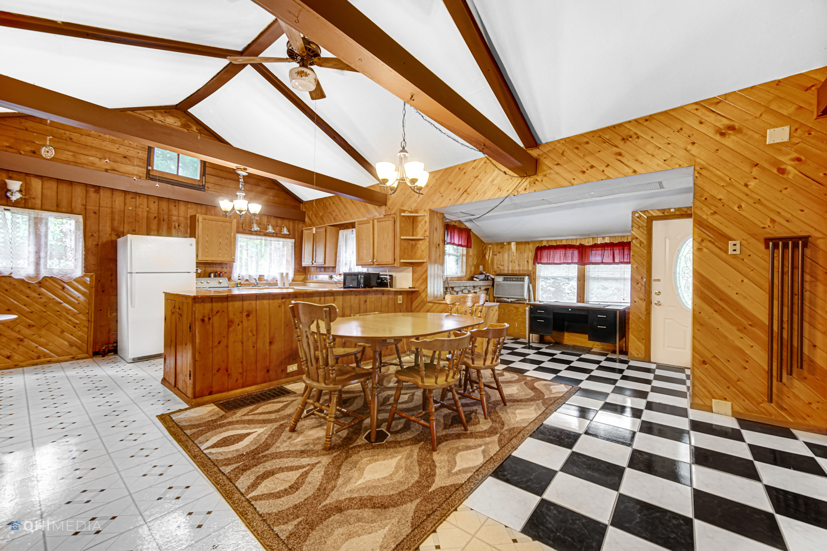 275 West Richton Road Steger, IL 60475 - Photo 17 of 35 a view of a living room with a patio