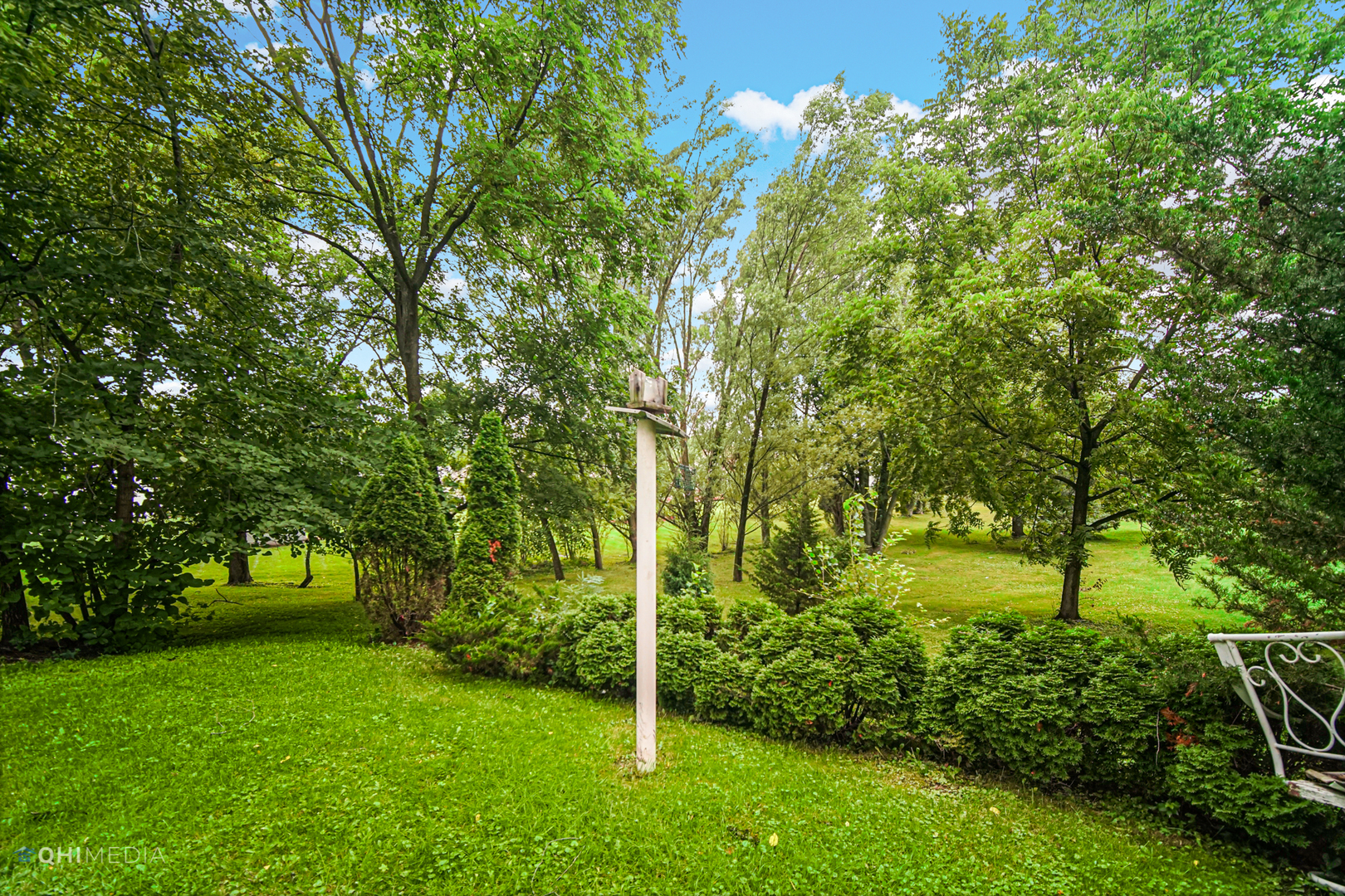 275 West Richton Road Steger, IL 60475 - Photo 29 of 35 a view of yard with green space