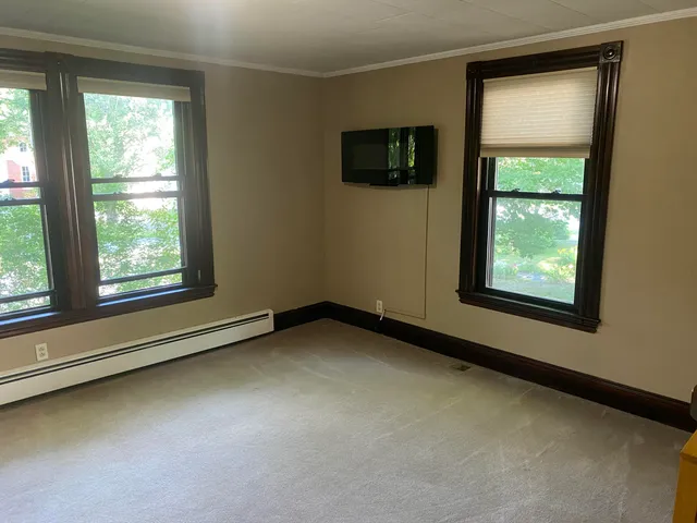 $228,000 | 80 High Street, Fairfield, ME 04937