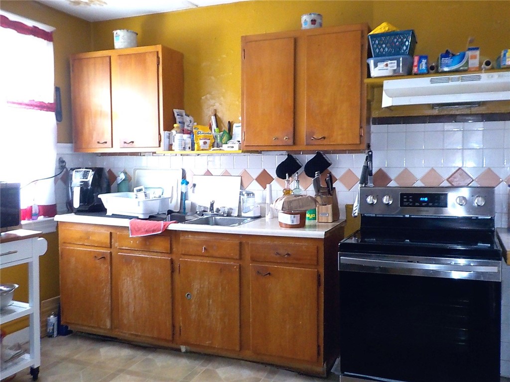 74-76 Moulson Street Rochester, NY 14621 - Photo 14 of 20