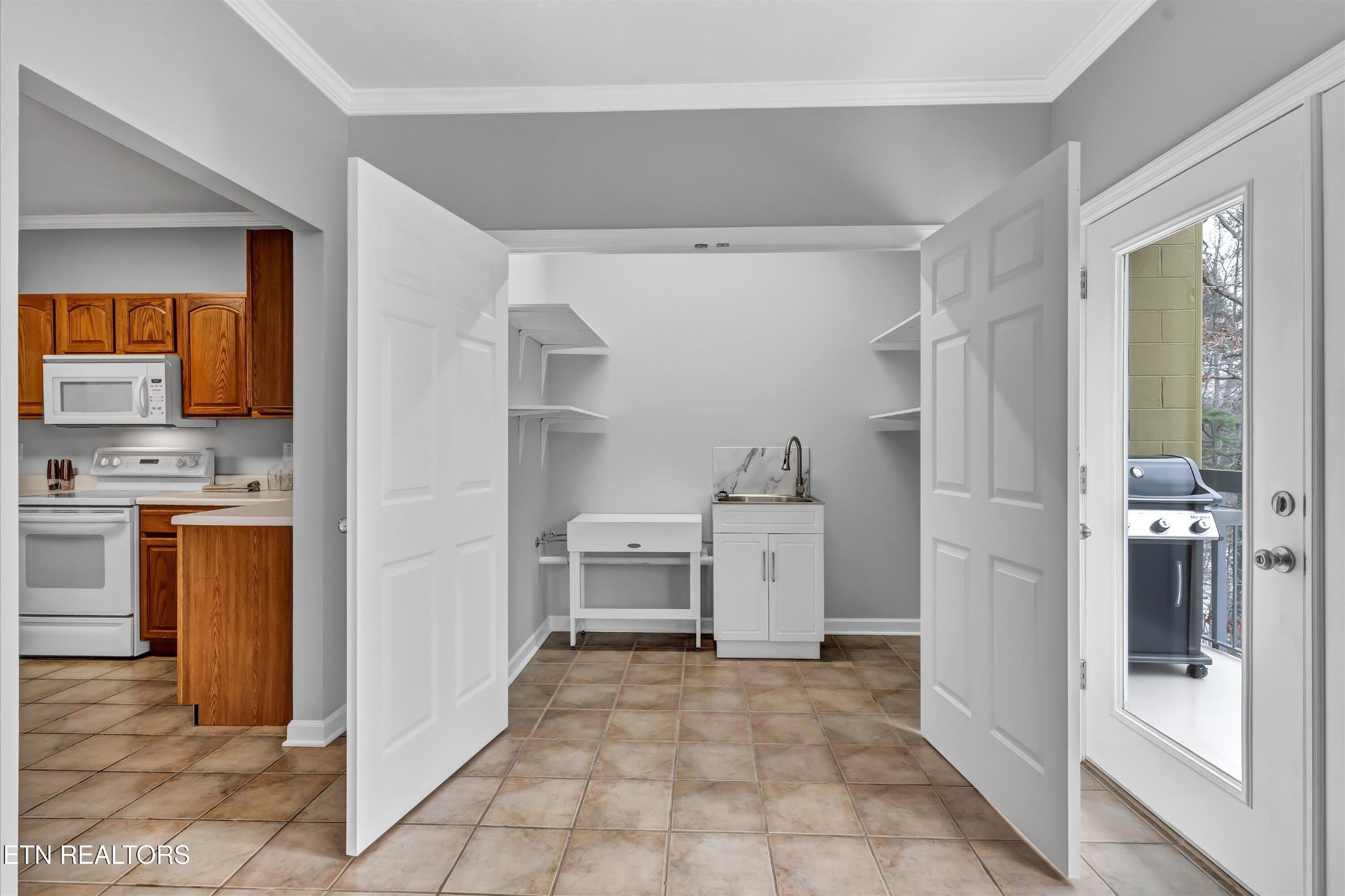 338 Pinnacle View Way, Unit 132 Gatlinburg, TN 37738 - Photo 14 of 40