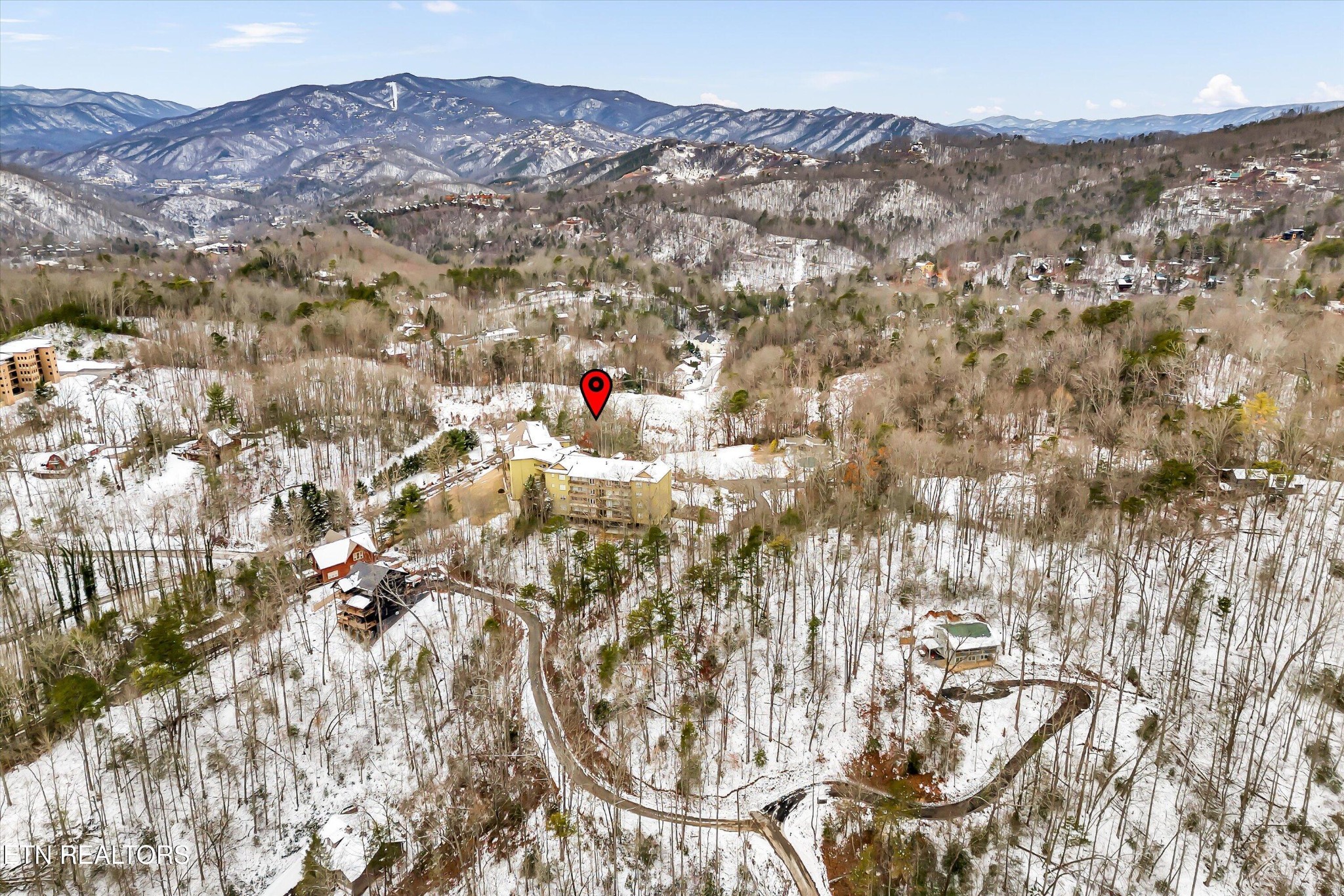 338 Pinnacle View Way, Unit 132 Gatlinburg, TN 37738 - Photo 35 of 40