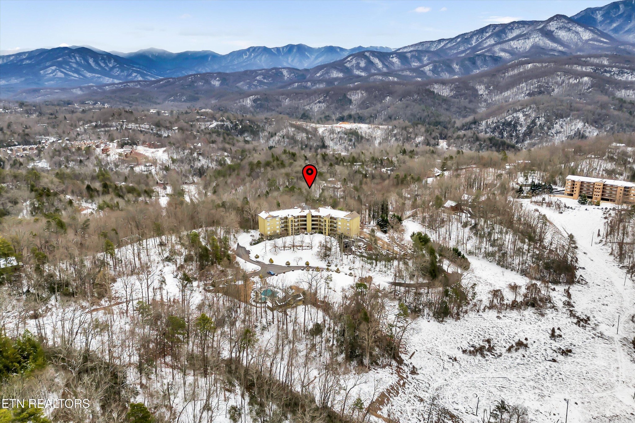 338 Pinnacle View Way, Unit 132 Gatlinburg, TN 37738 - Photo 39 of 40
