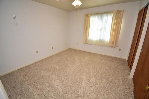 a view of empty room with window